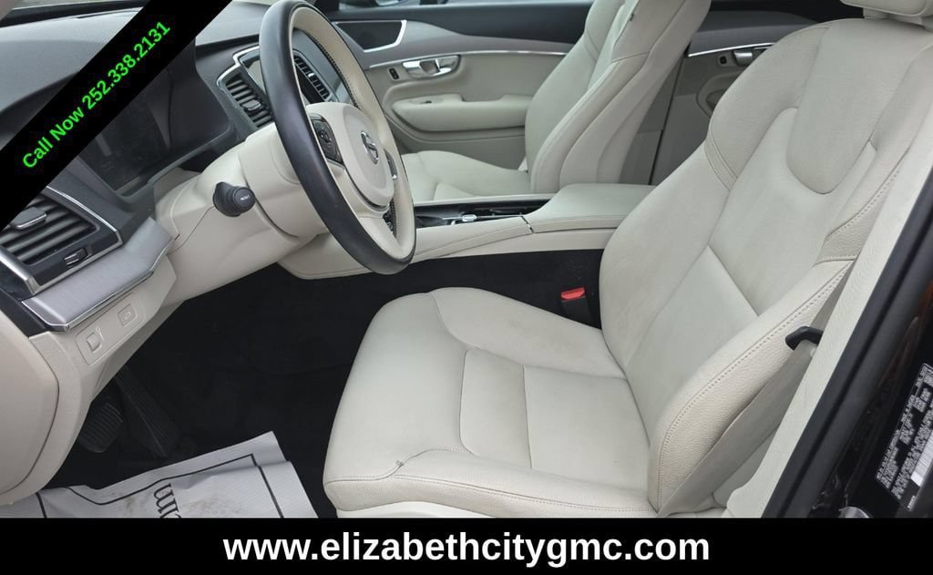 Used 2022 Volvo XC90 T5 Momentum AWD/4WD image 6