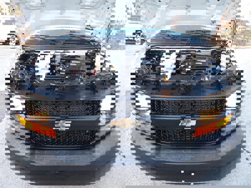 Used 2017 Chevrolet Express 2500 LS image 29