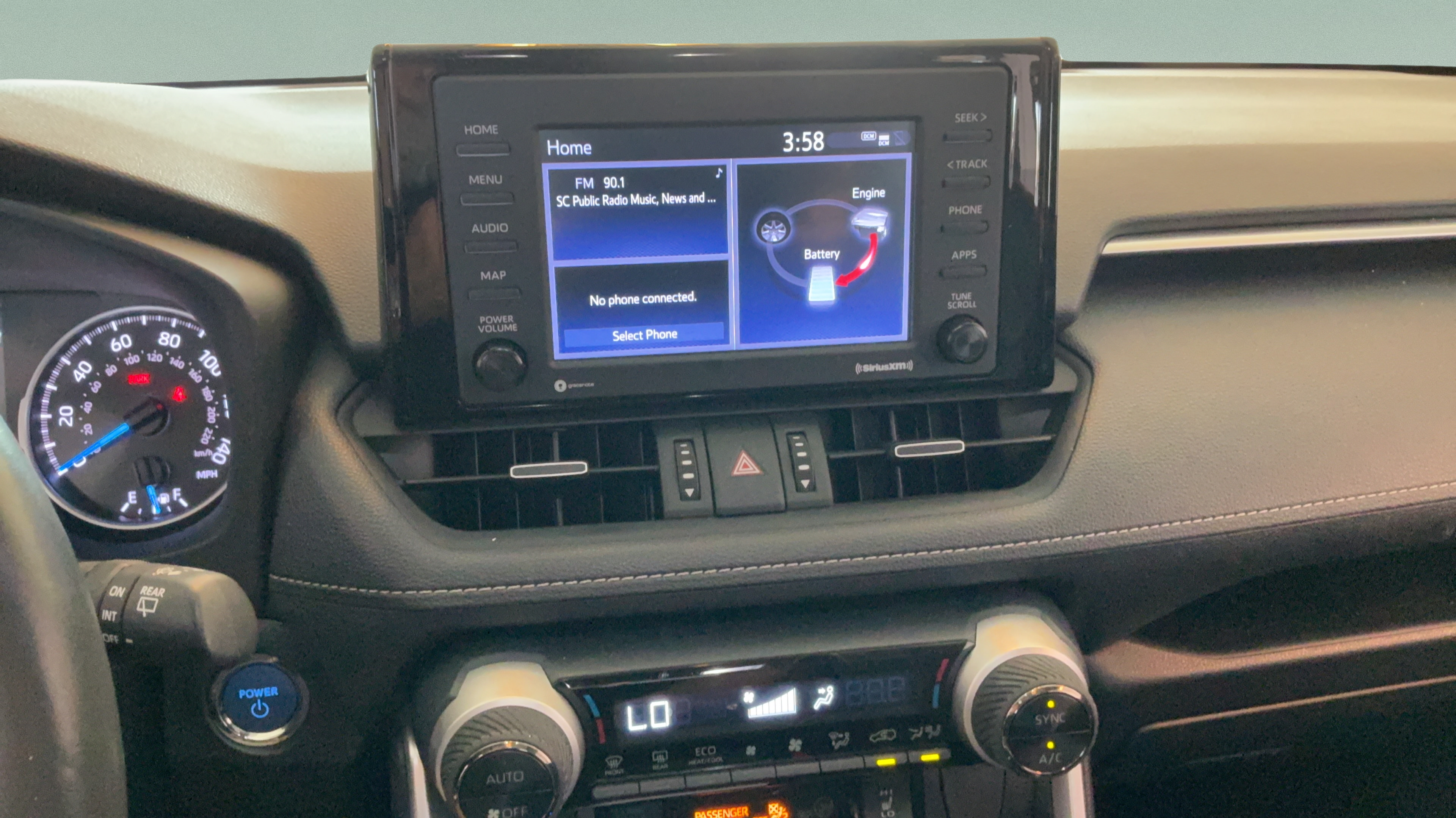 Certified 2021 Toyota RAV4 XLE Premium AWD/4WD image 16