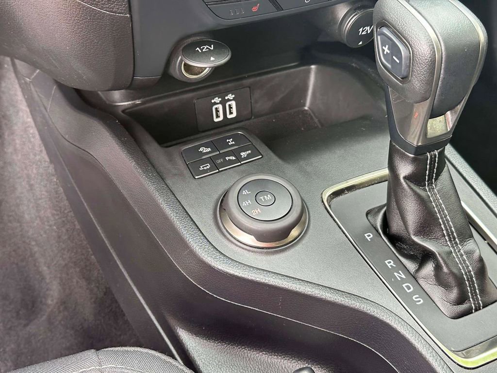 Used 2022 Ford Ranger XLT w/ Equipment Group 302A High image 32