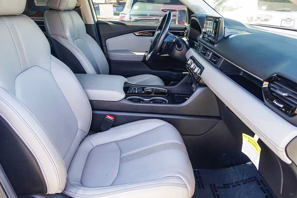 Used 2024 Honda Pilot Touring image 19