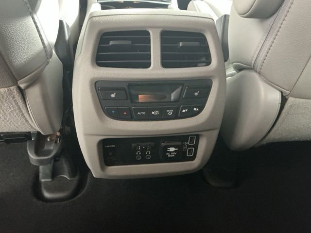 Used 2019 Honda Pilot Touring image 35