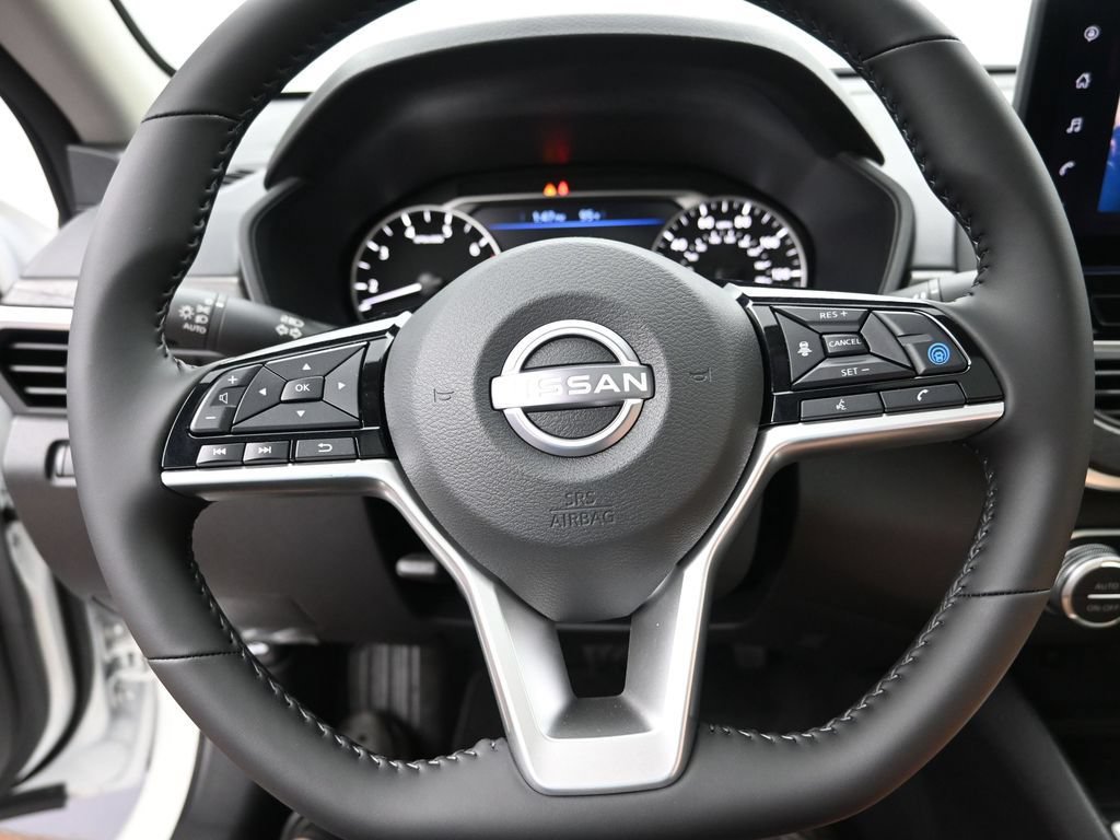 New 2026 Nissan Altima 2.5 SV w/ SV Premium Package FWD image 14