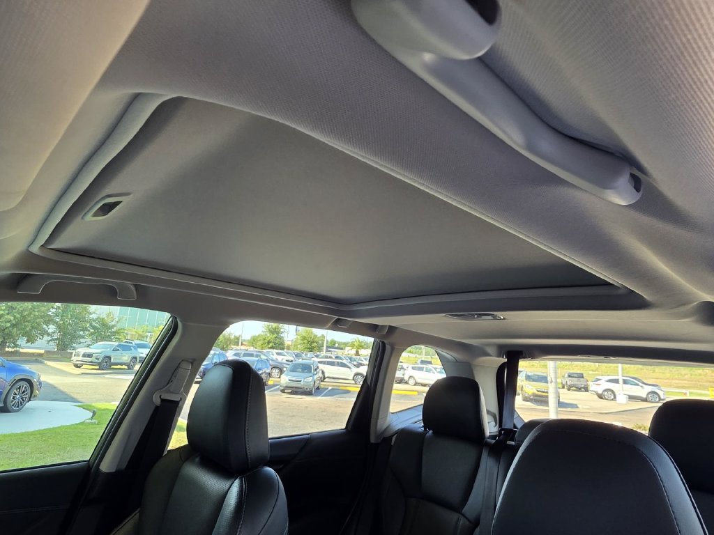 Used 2020 Subaru Forester Touring AWD/4WD image 9