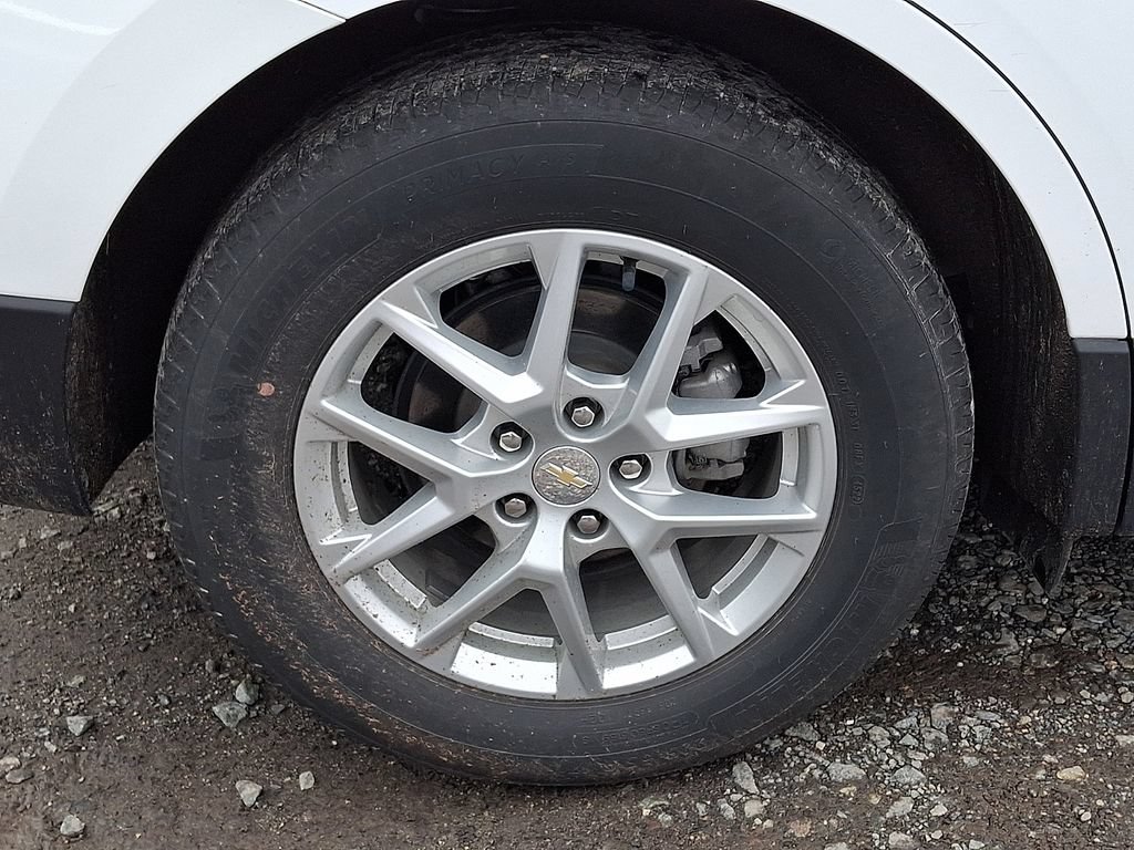 Used 2023 Chevrolet Equinox LS w/ LS Convenience Package FWD image 34