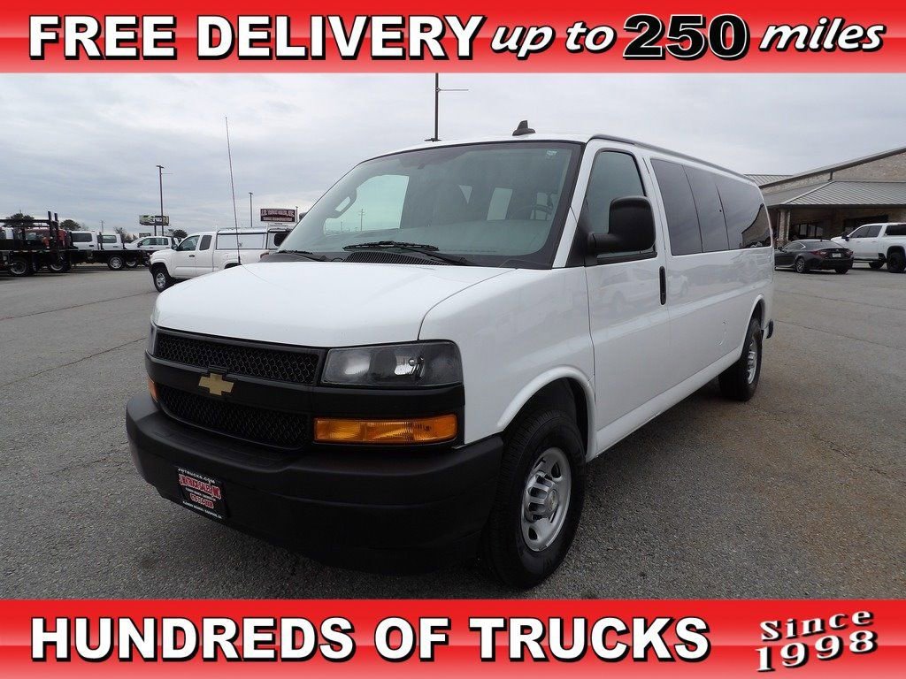 Used 2020 Chevrolet Express 3500 LS image 1