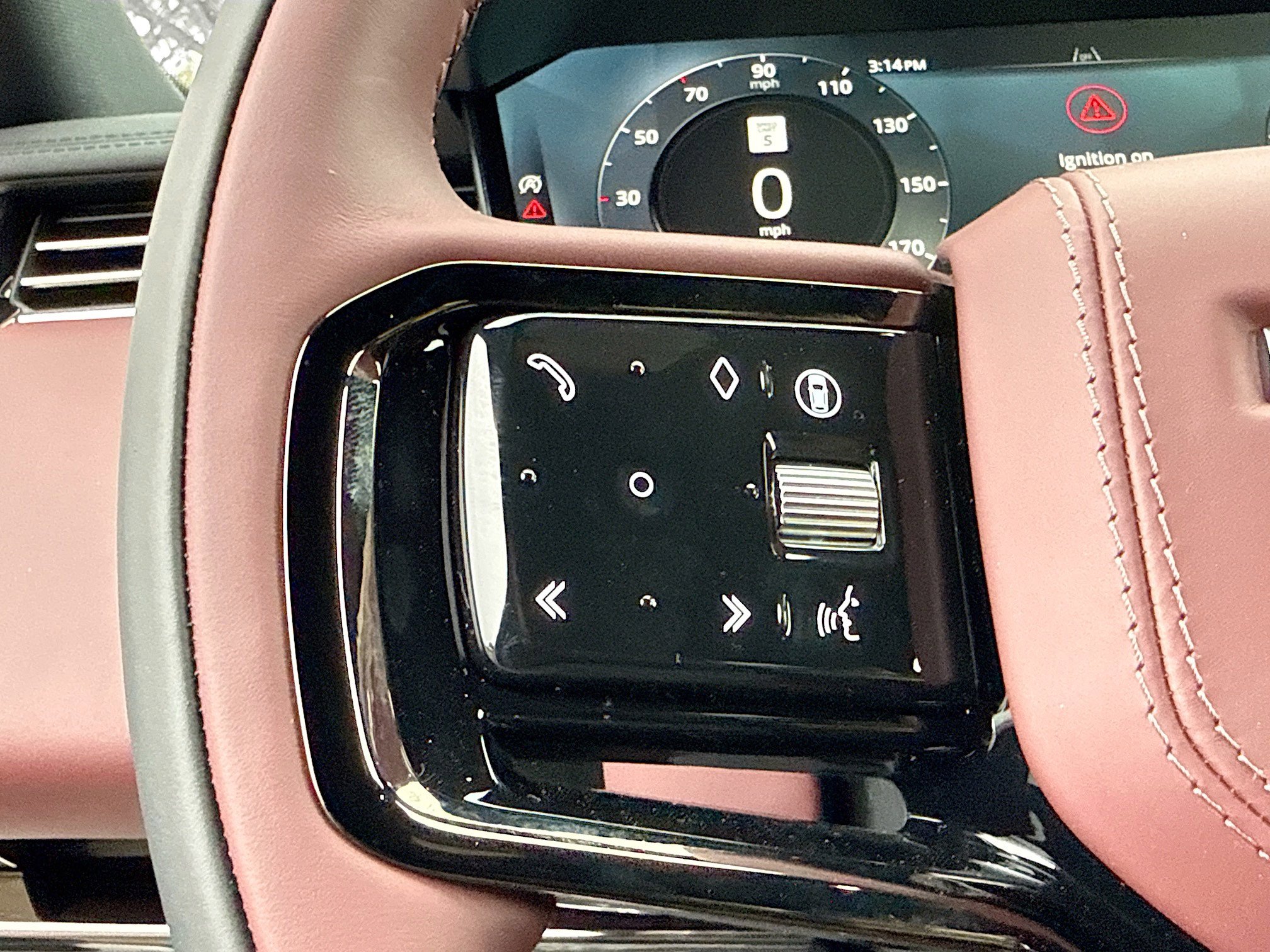 New 2026 Land Rover Range Rover Sport Dynamic SE image 36