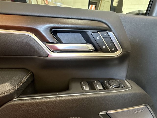 Certified 2025 GMC Sierra 3500 Denali w/ Denali Reserve Package image 13