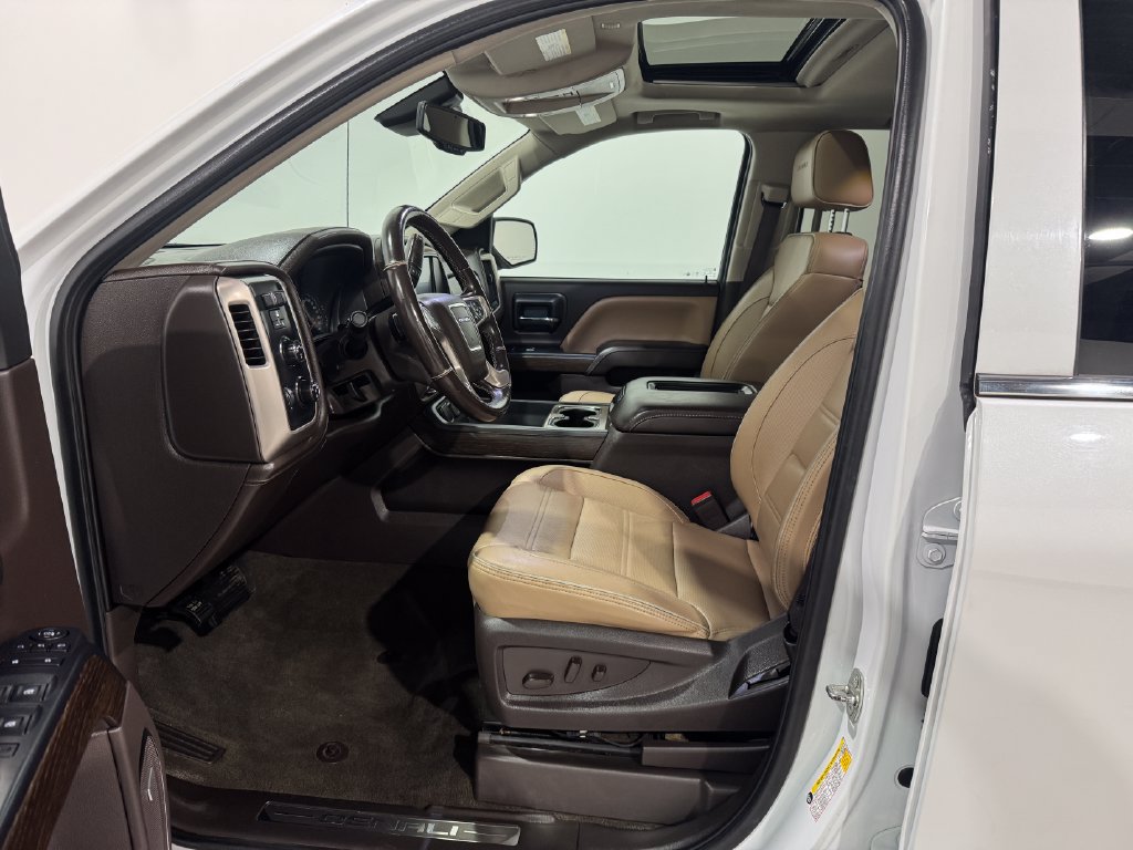 Used 2018 GMC Sierra 1500 Denali w/ Denali Ultimate Package AWD/4WD image 14