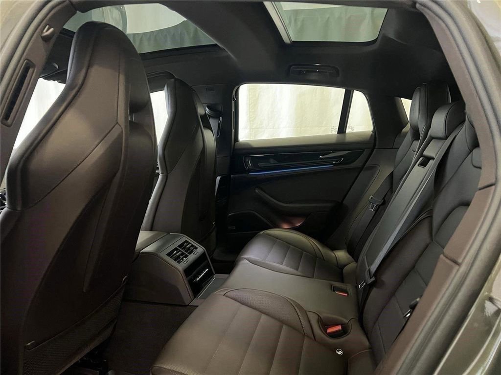 New 2026 Porsche Panamera 4 AWD/4WD image 24