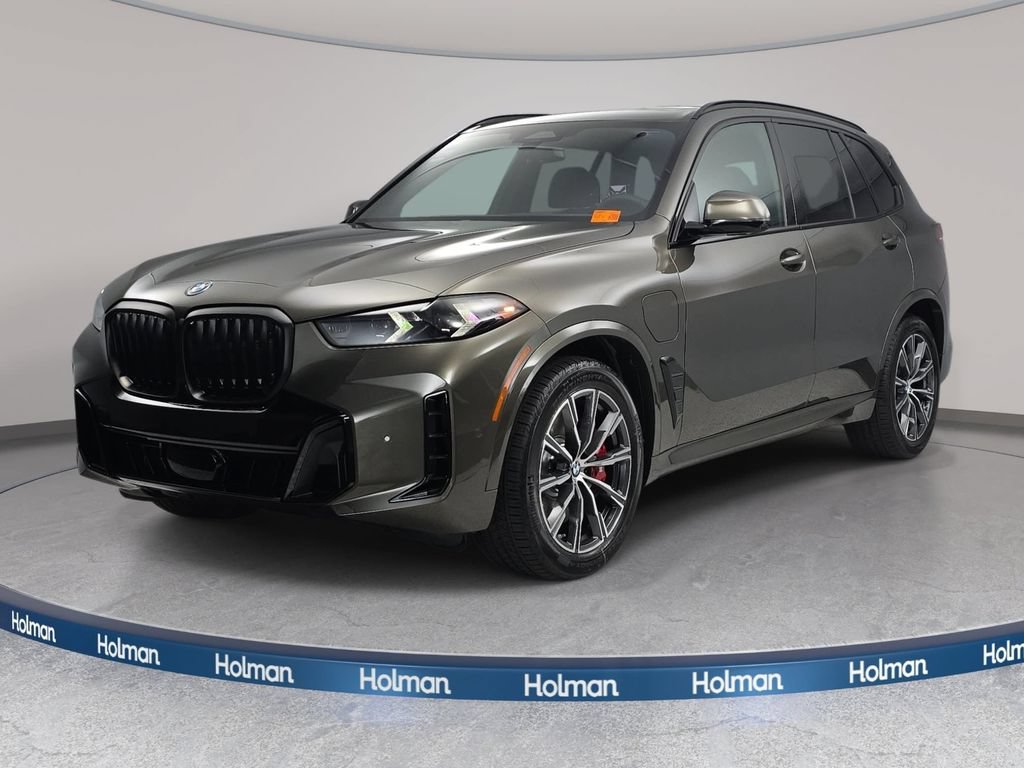 New 2026 BMW X5 xDrive50e w/ M Sport Package