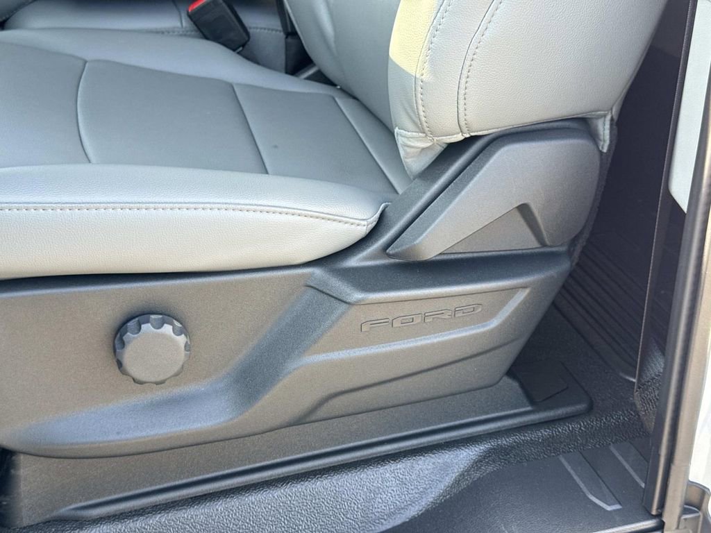 New 2026 Ford F550 2WD SuperCab Super Duty image 14