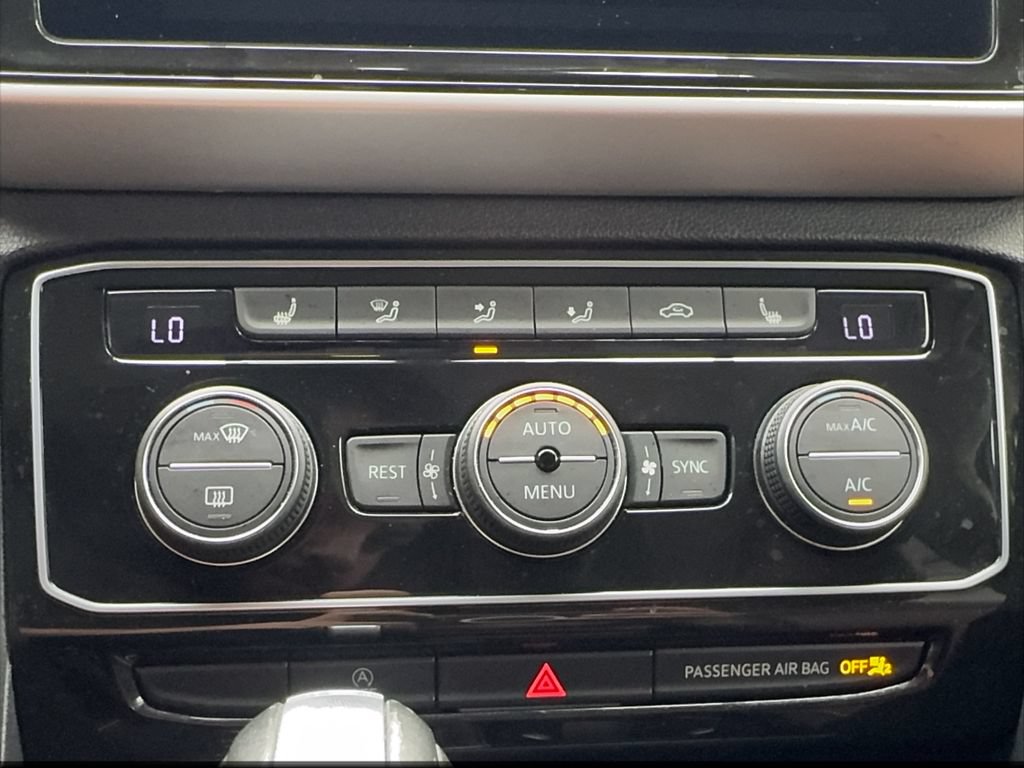 Used 2023 Volkswagen Atlas SE FWD image 49