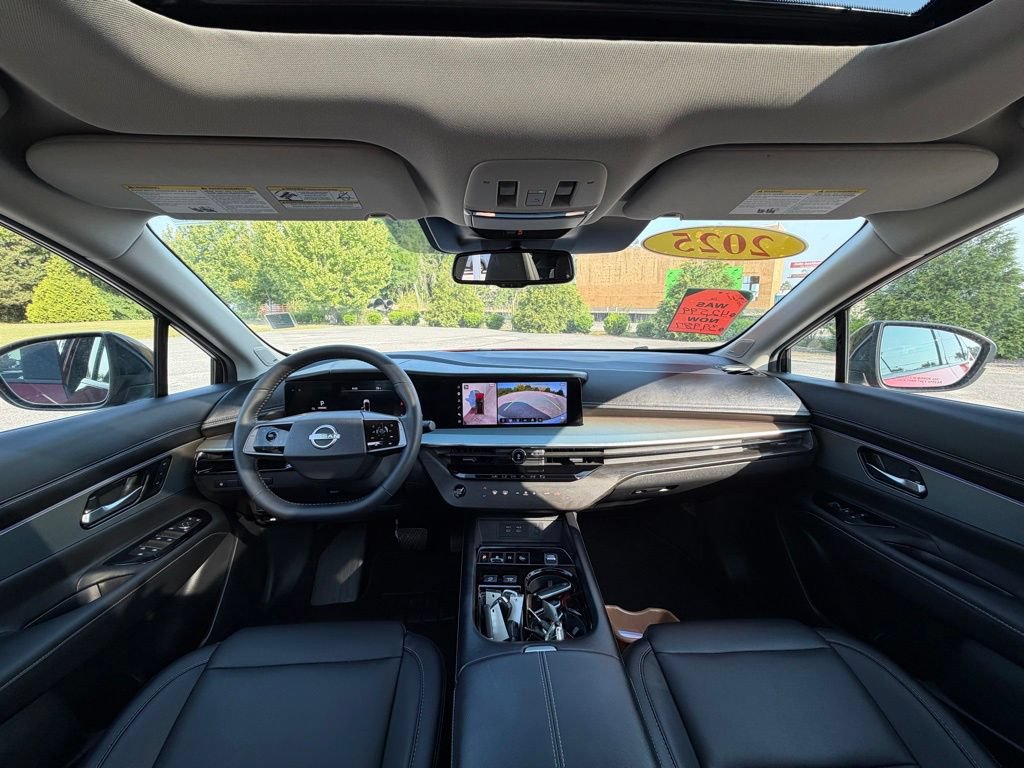 Used 2025 Nissan Murano SL AWD/4WD image 27