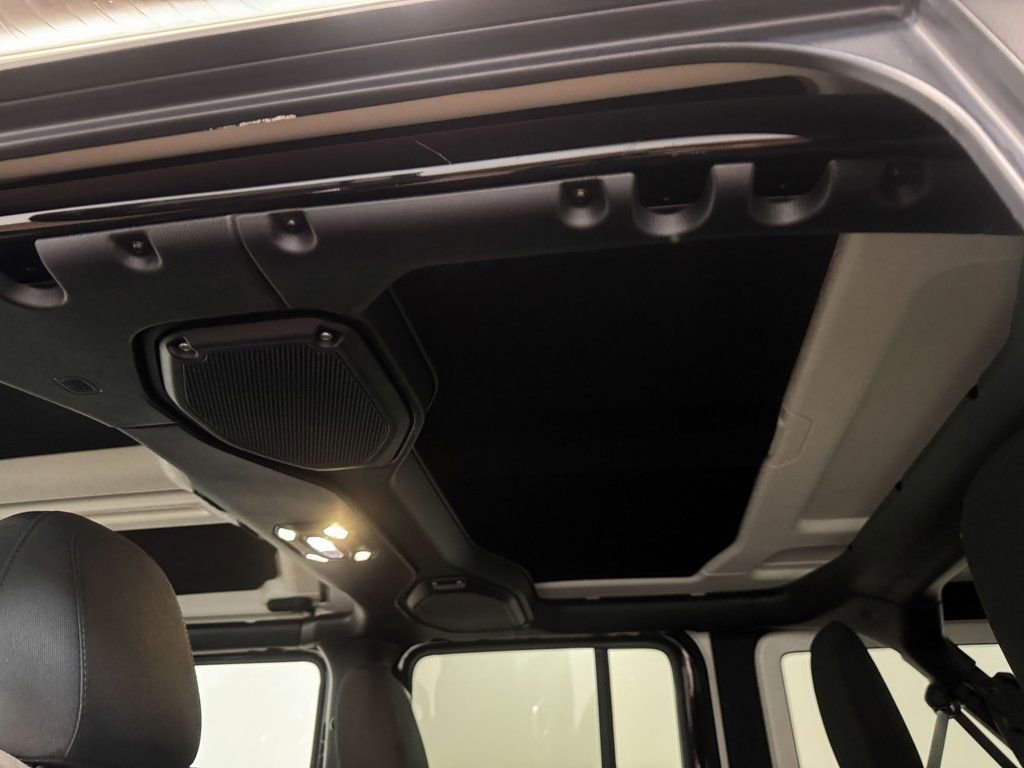 Used 2019 Jeep Wrangler Unlimited Rubicon image 10