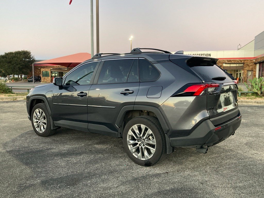 Certified 2025 Toyota RAV4 XLE Premium FWD image 7