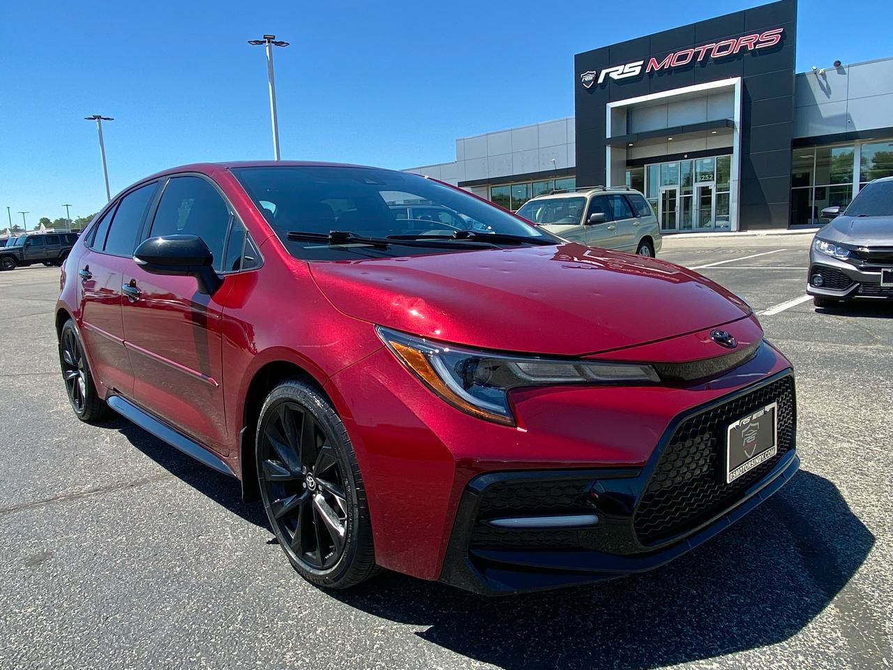 Used 2022 Toyota Corolla SE FWD image 1