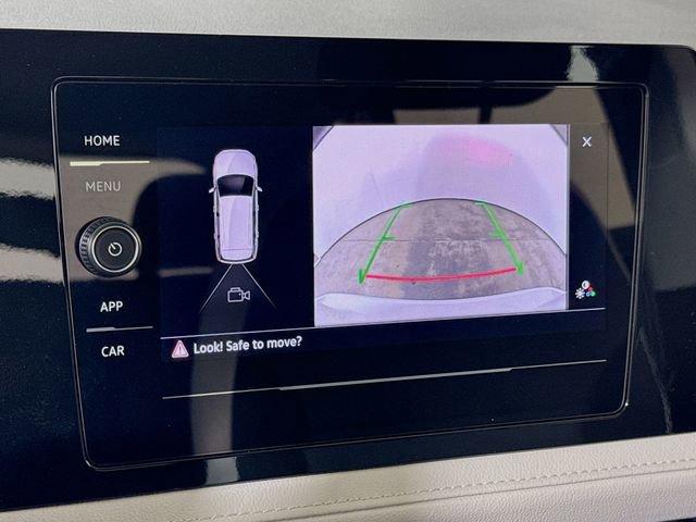 New 2026 Volkswagen Taos S image 8