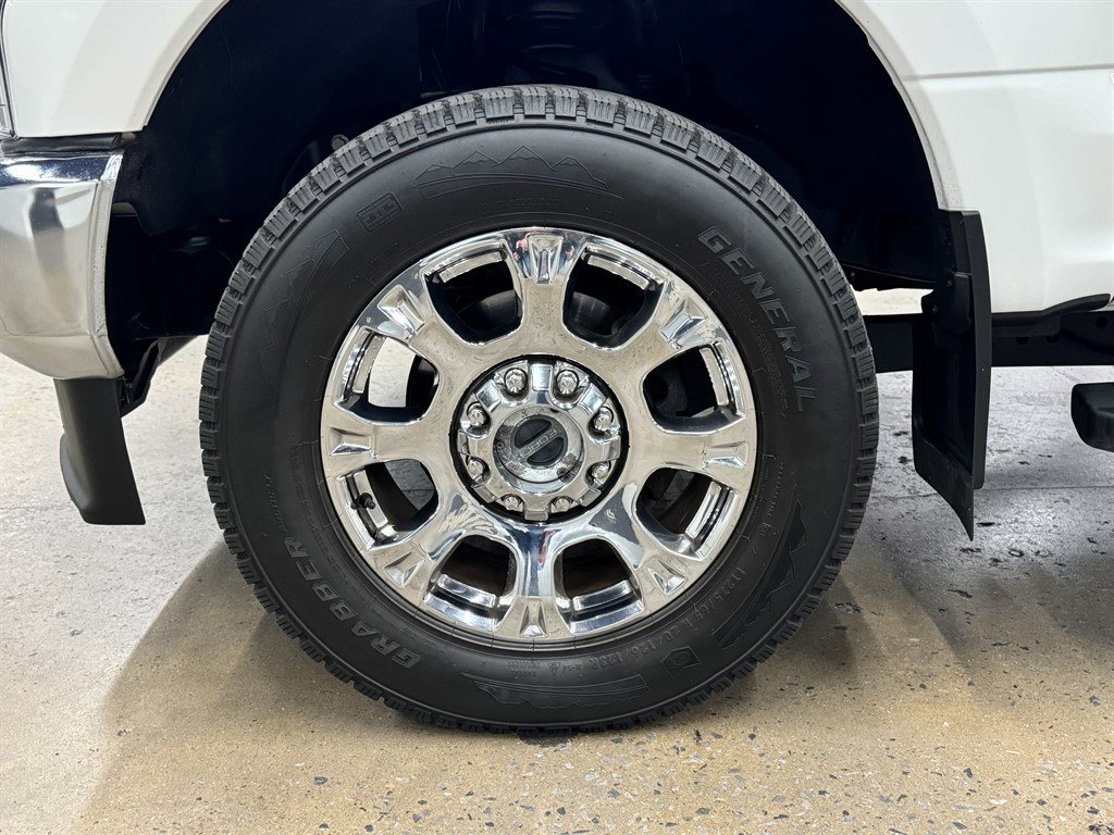 Used 2022 Ford F350 Lariat w/ Lariat Ultimate Package image 6