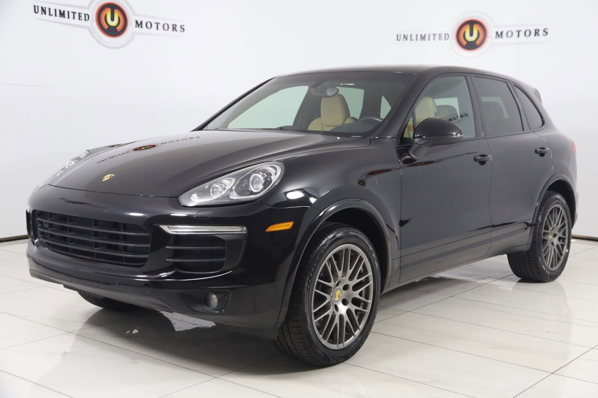 Used 2017 Porsche Cayenne Platinum Edition AWD/4WD image 5