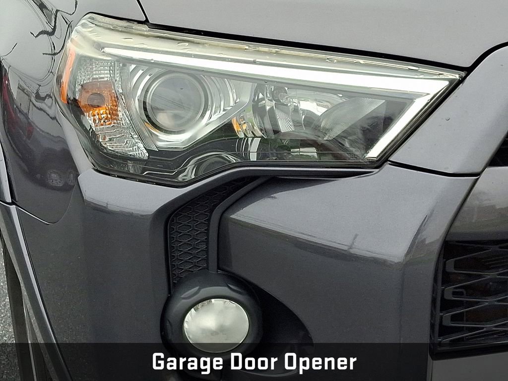 Used 2015 Toyota 4Runner SR5 Premium image 11