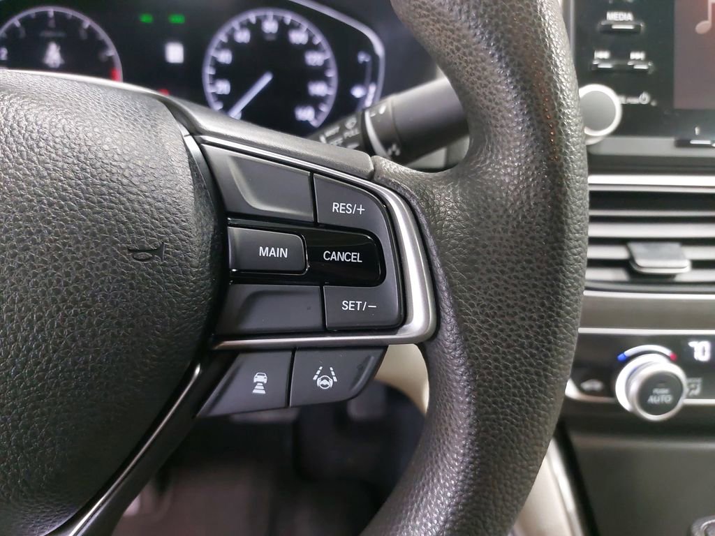 Used 2018 Honda Accord LX image 18