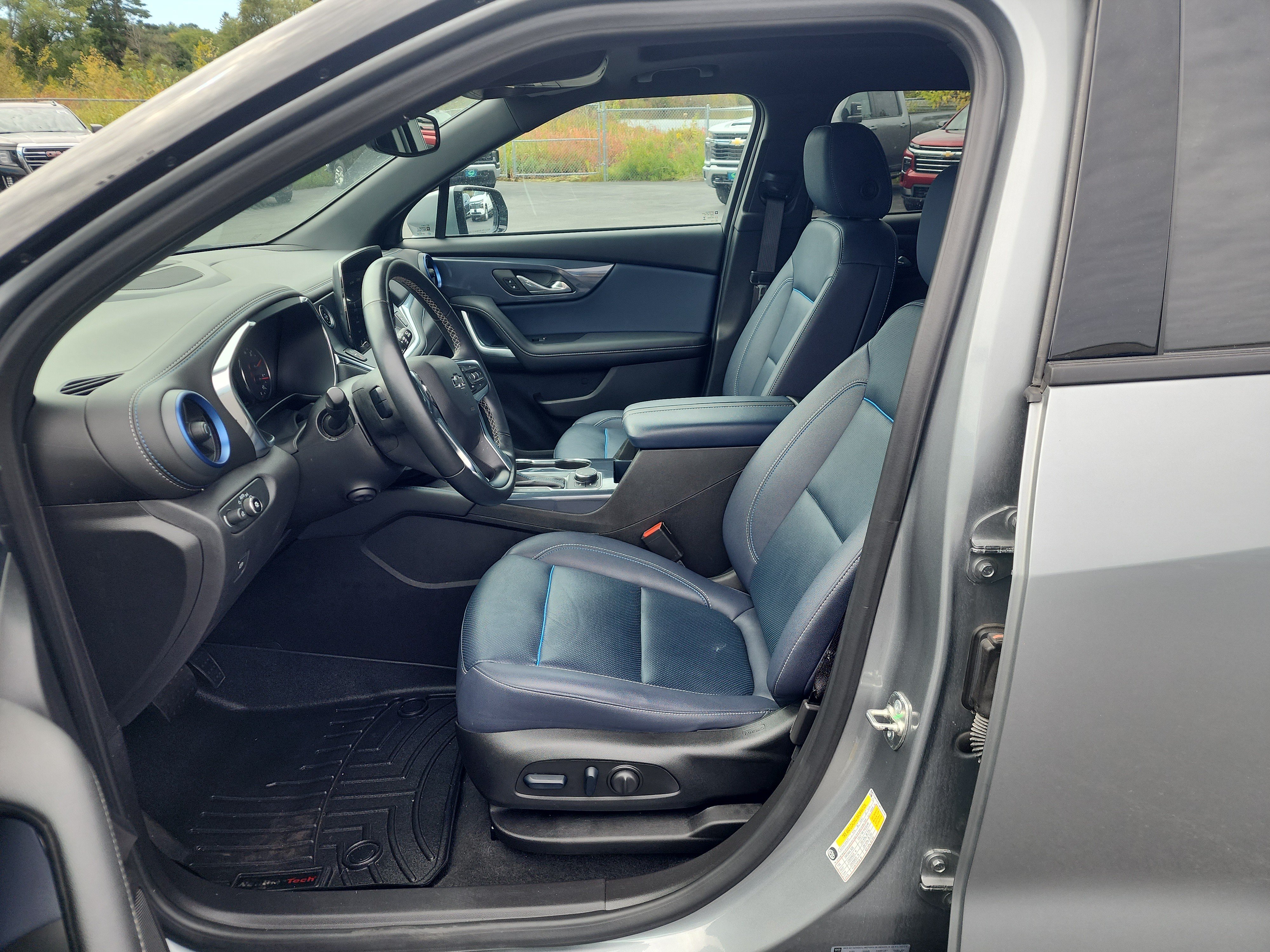 Certified 2024 Chevrolet Blazer RS w/ Enhanced Convenience Package AWD/4WD image 11