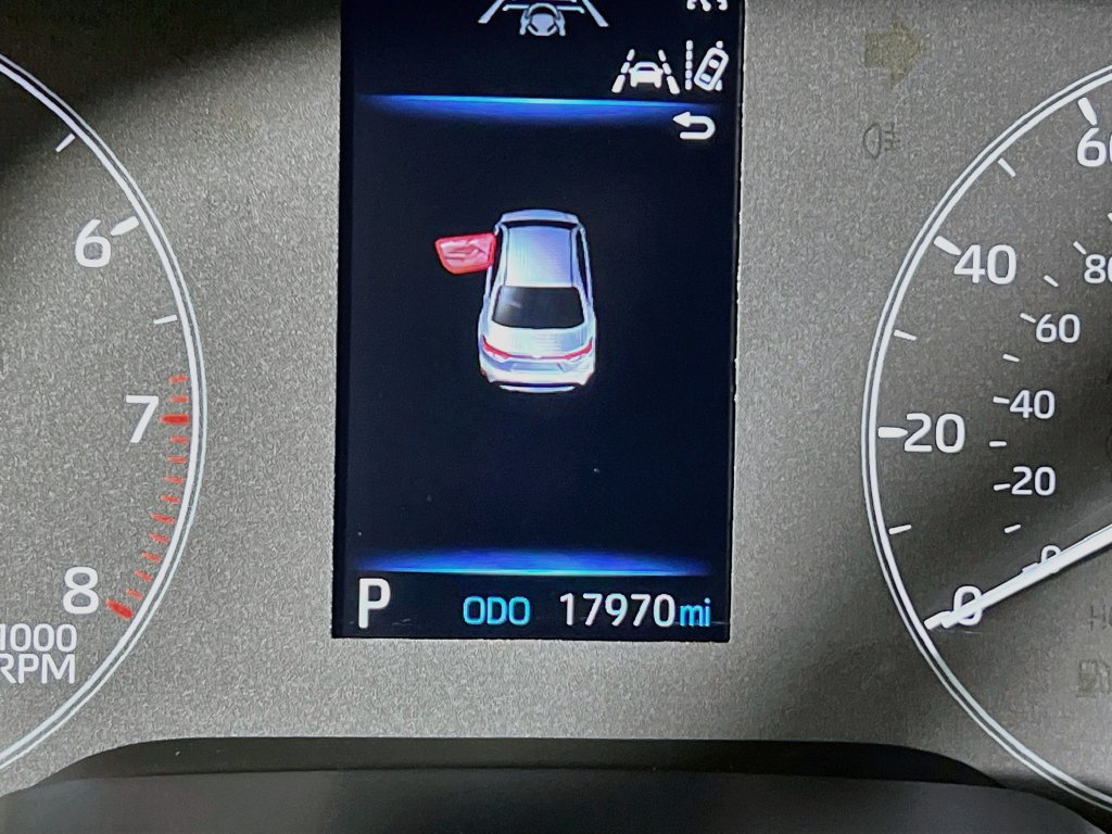 Used 2025 Toyota Corolla LE FWD image 18