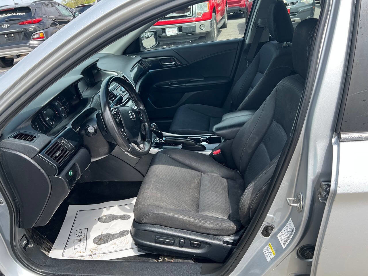 Used 2013 Honda Accord Sport image 5