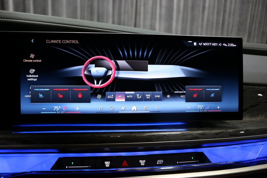 Used 2023 BMW 760i xDrive 760i xDrive image 25