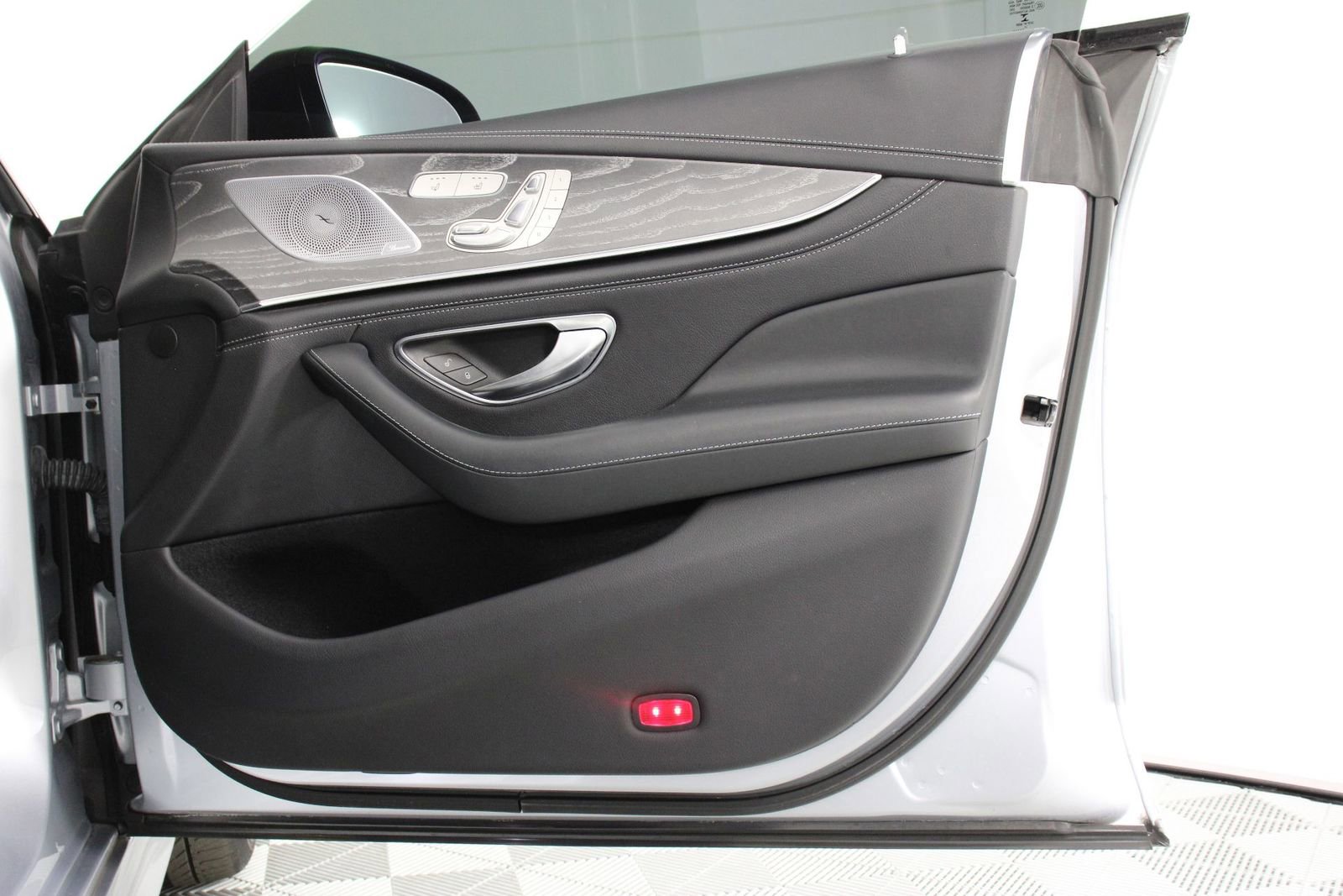 Used 2022 Mercedes-Benz AMG GT 43 image 21