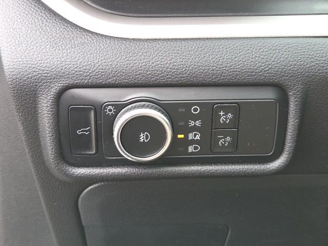 Certified 2023 Ford Explorer XLT w/ Equipment Group 202A image 32