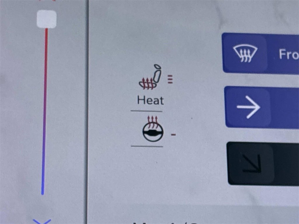 Used 2023 Jeep Grand Cherokee 4WD 4xe image 35