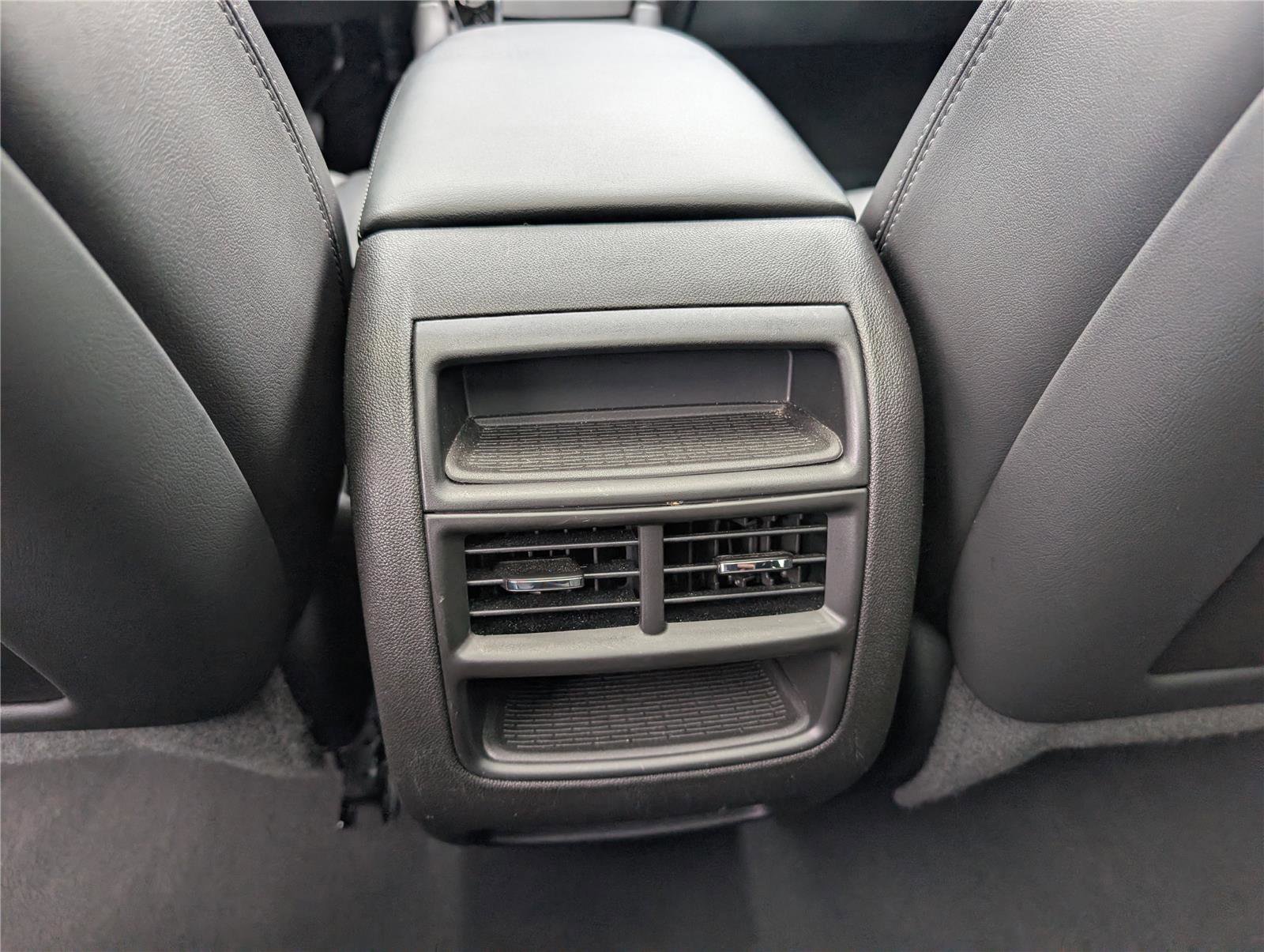 Used 2020 Cadillac XT5 Premium Luxury FWD image 20