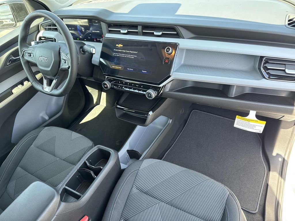 New 2027 Chevrolet Bolt LT w/ Comfort Package image 33