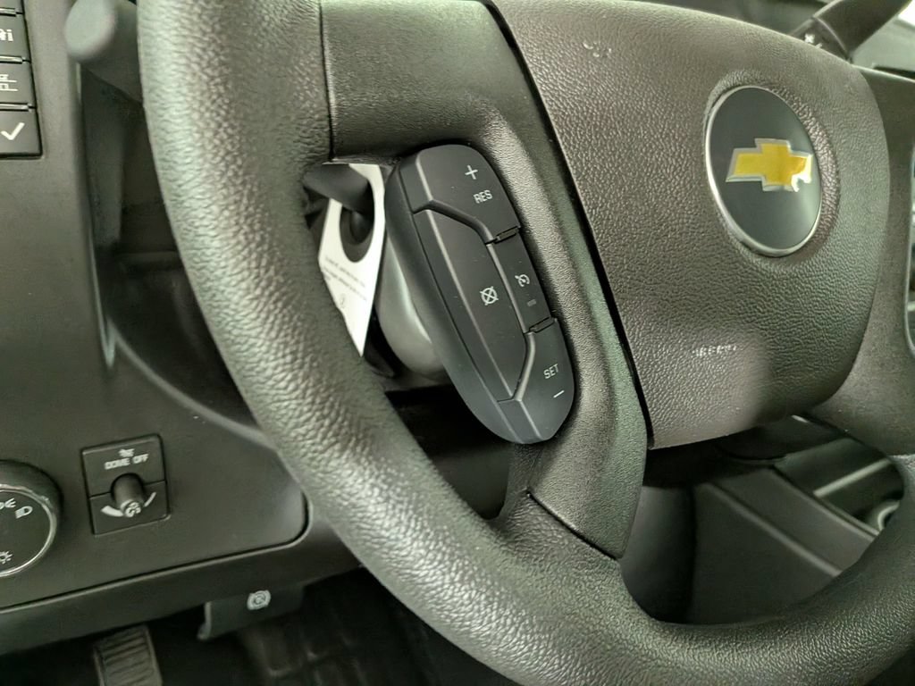 New 2026 Chevrolet Express 2500 w/ Driver Convenience Package RWD image 22