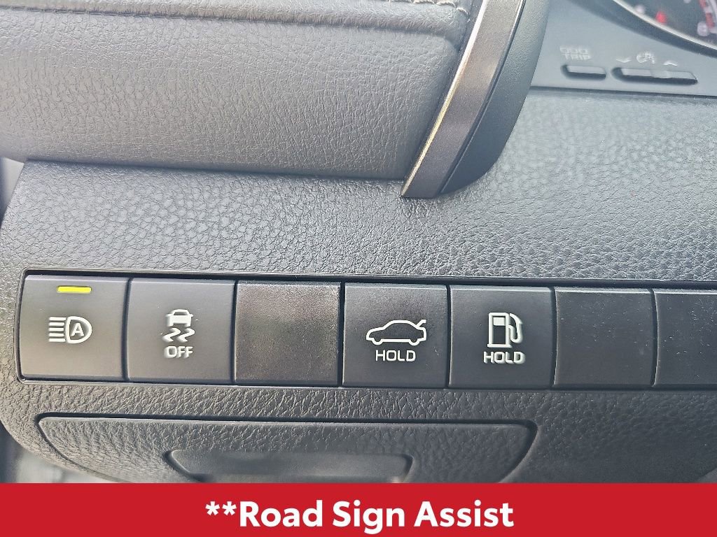 Used 2024 Toyota Camry SE FWD image 17