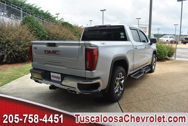 Used 2022 GMC Sierra 1500 SLT w/ X31 Off-Road Package AWD/4WD image 10