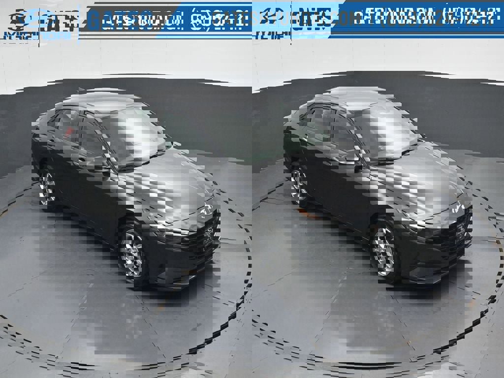 Certified 2021 Hyundai Elantra SE image 42