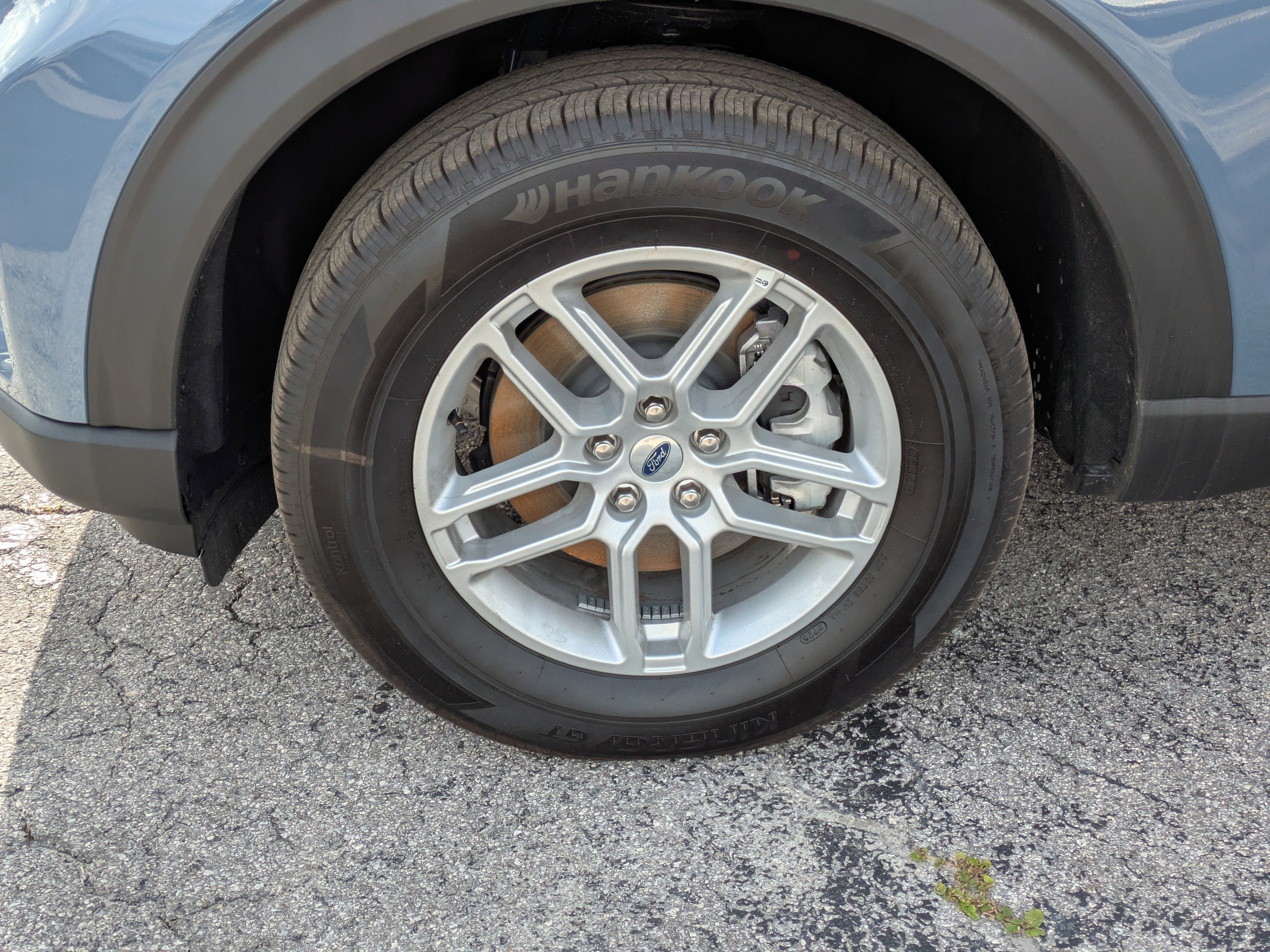 Used 2025 Ford Explorer Active image 10