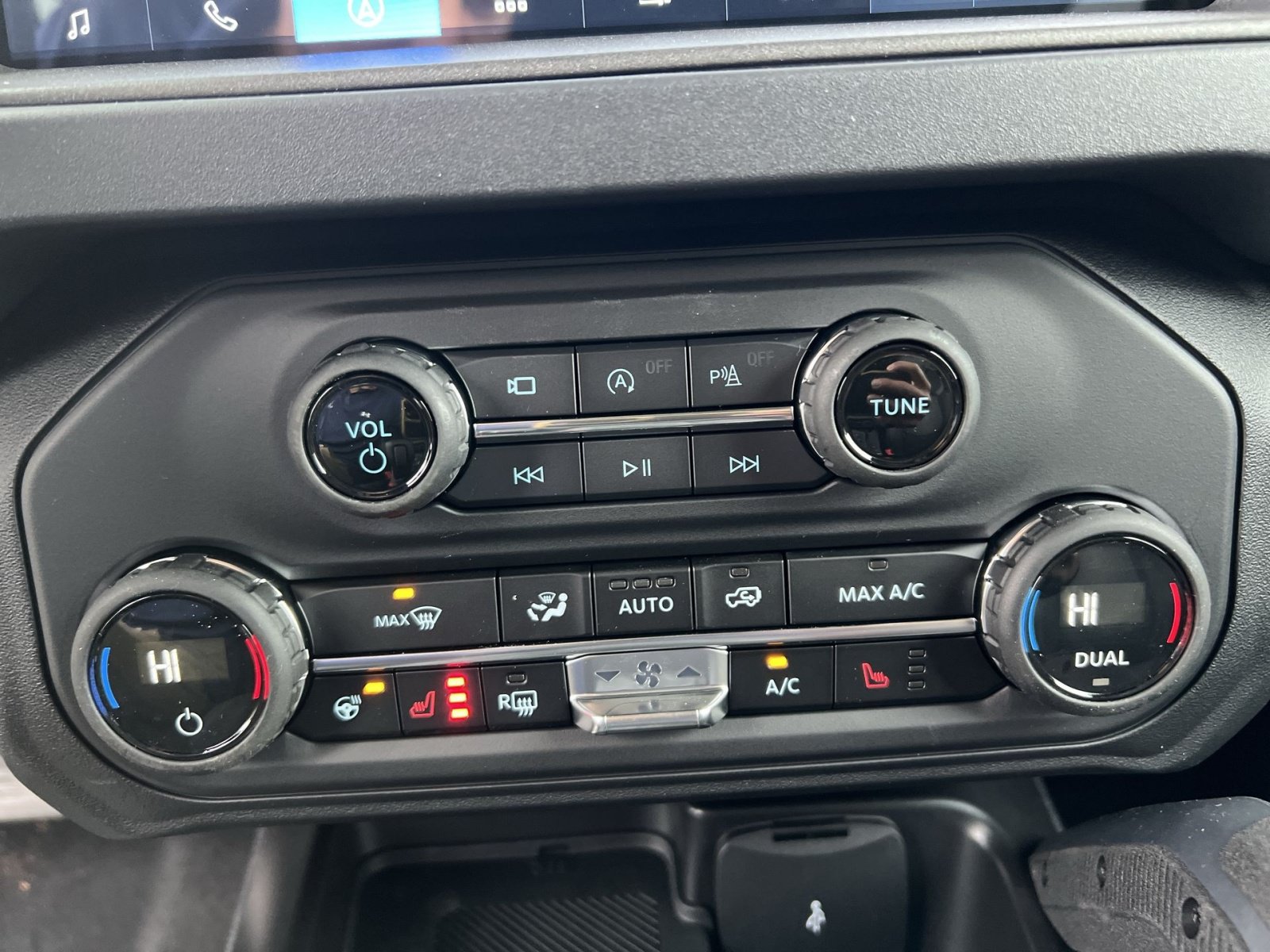 New 2026 Ford Bronco Raptor AWD/4WD image 29