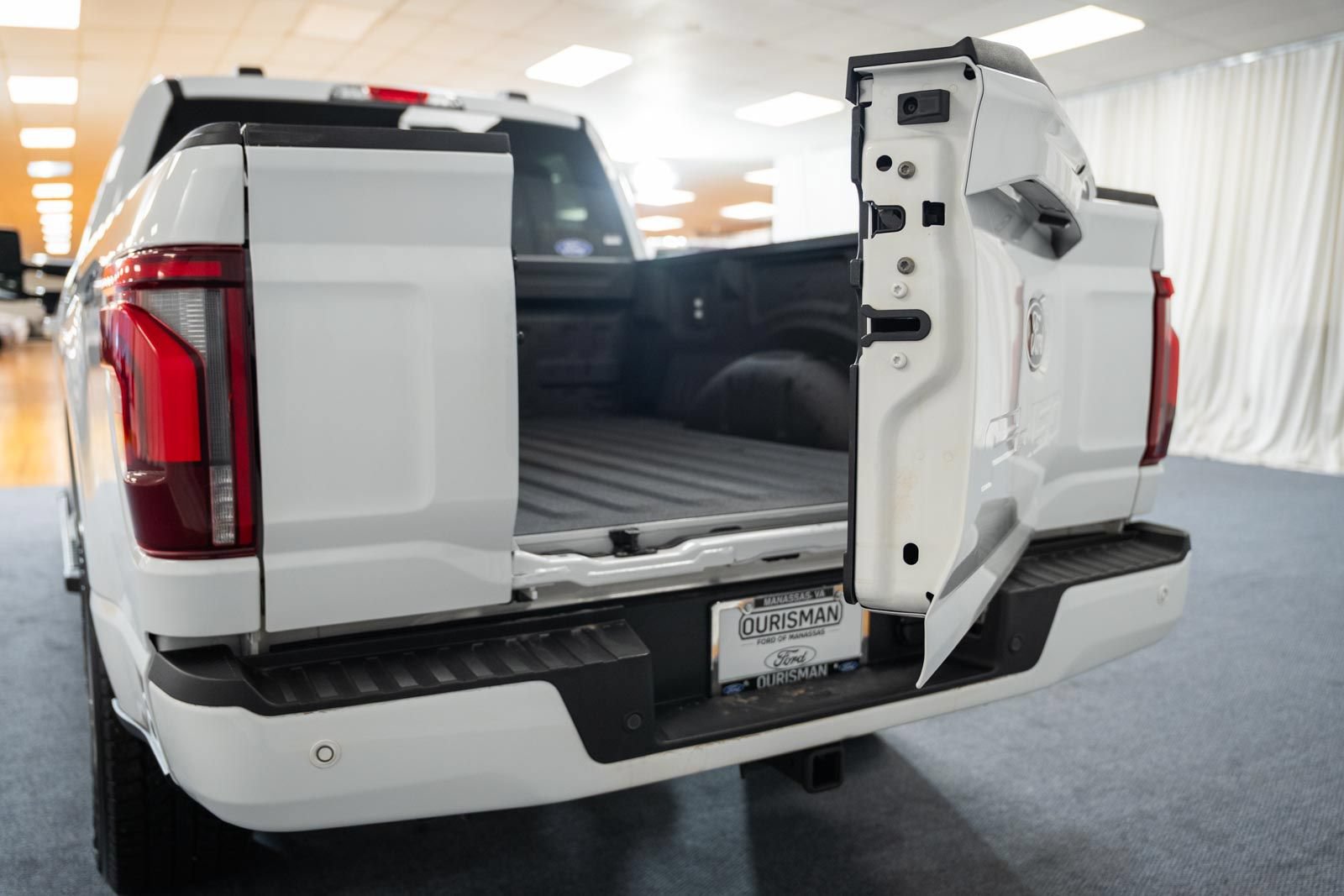 Certified 2025 Ford F150 Lariat w/ Equipment Group 502A High AWD/4WD image 8