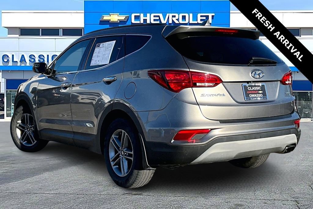 Used 2018 Hyundai Santa Fe Sport w/ 2.4L Value Package 02 image 4