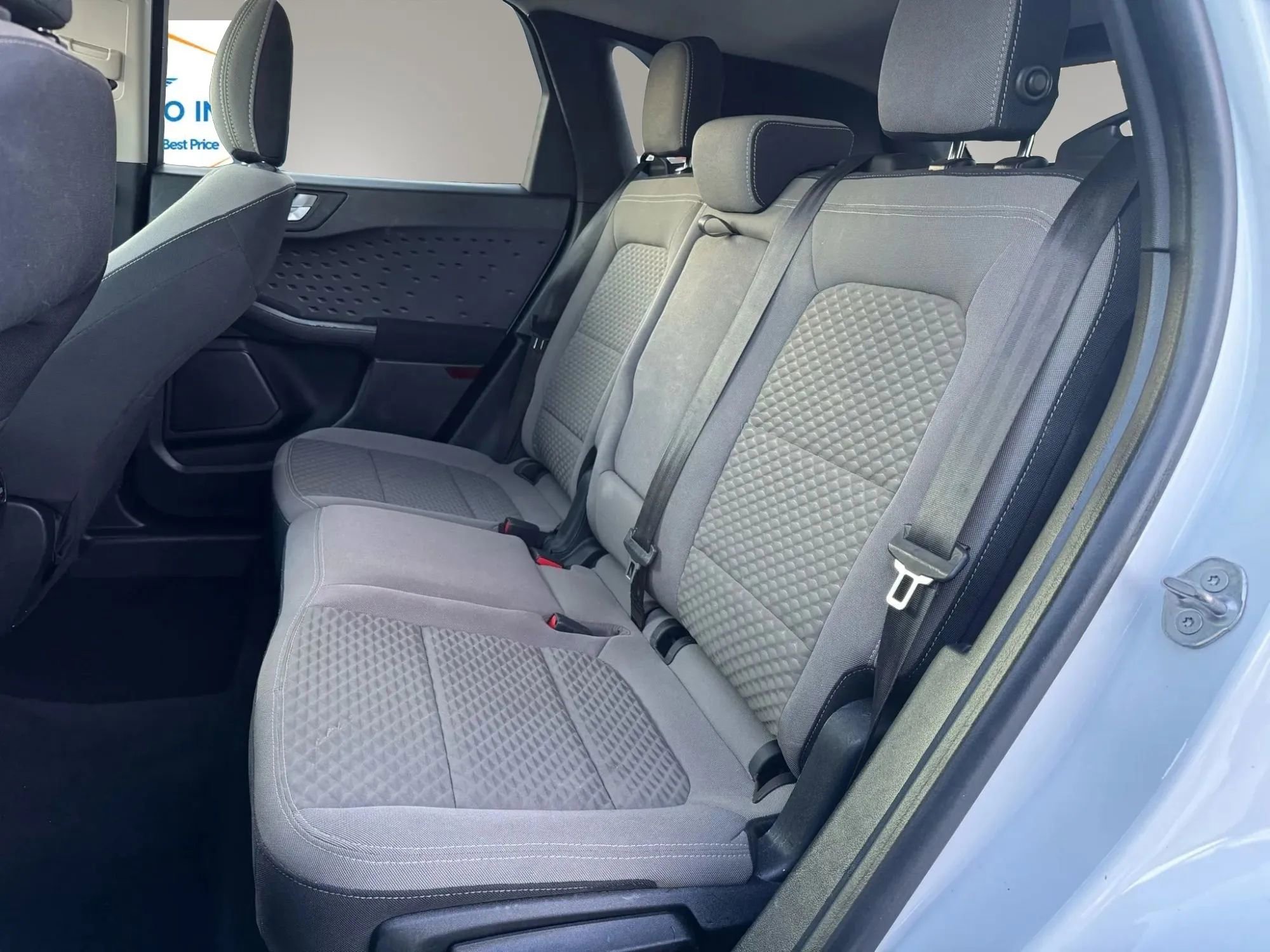 Used 2020 Ford Escape SE image 21