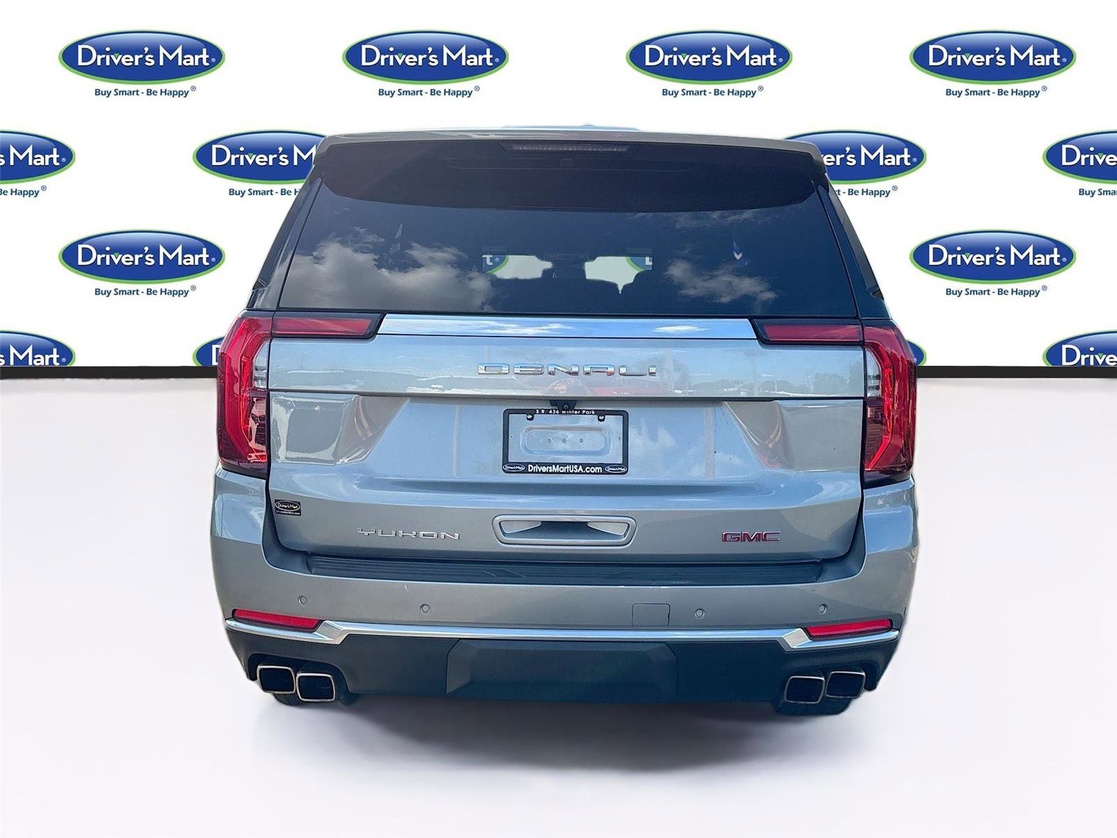 Used 2025 GMC Yukon Denali RWD image 6