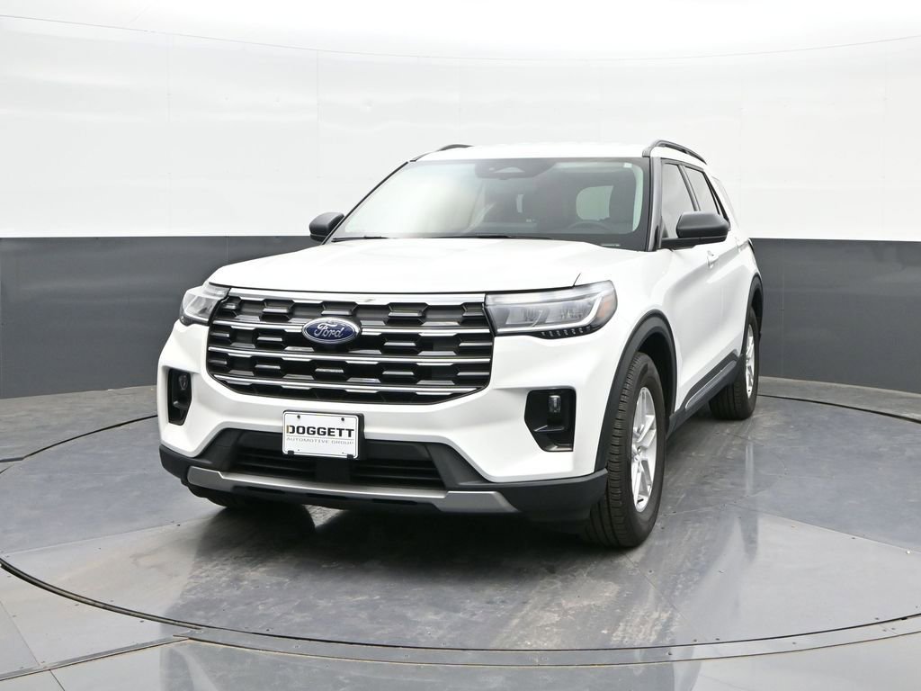 Used 2025 Ford Explorer Active w/ Active Comfort Package RWD image 24