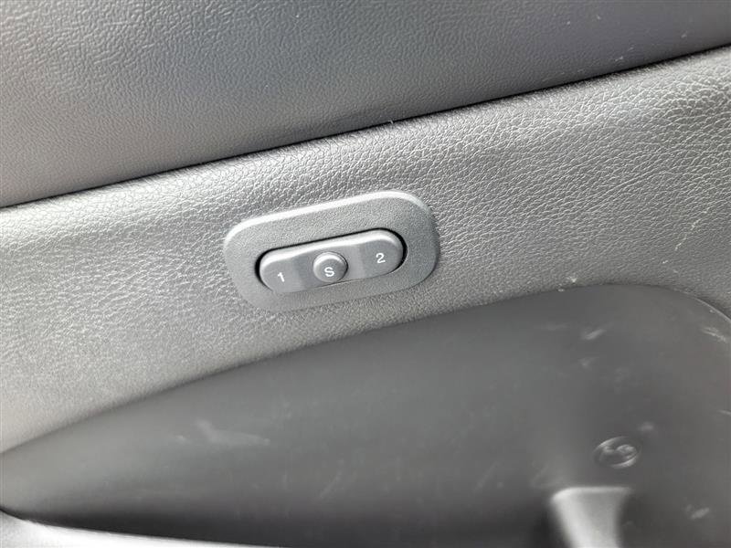 Used 2018 Dodge Durango GT image 14