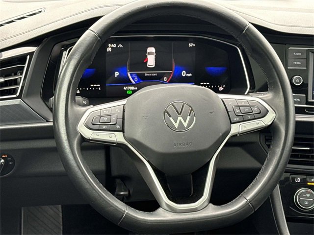 Used 2024 Volkswagen Jetta SE image 10