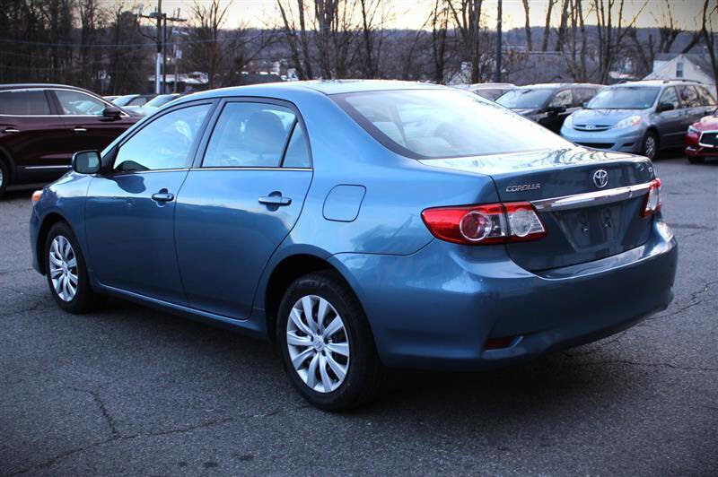 Used 2013 Toyota Corolla L image 3