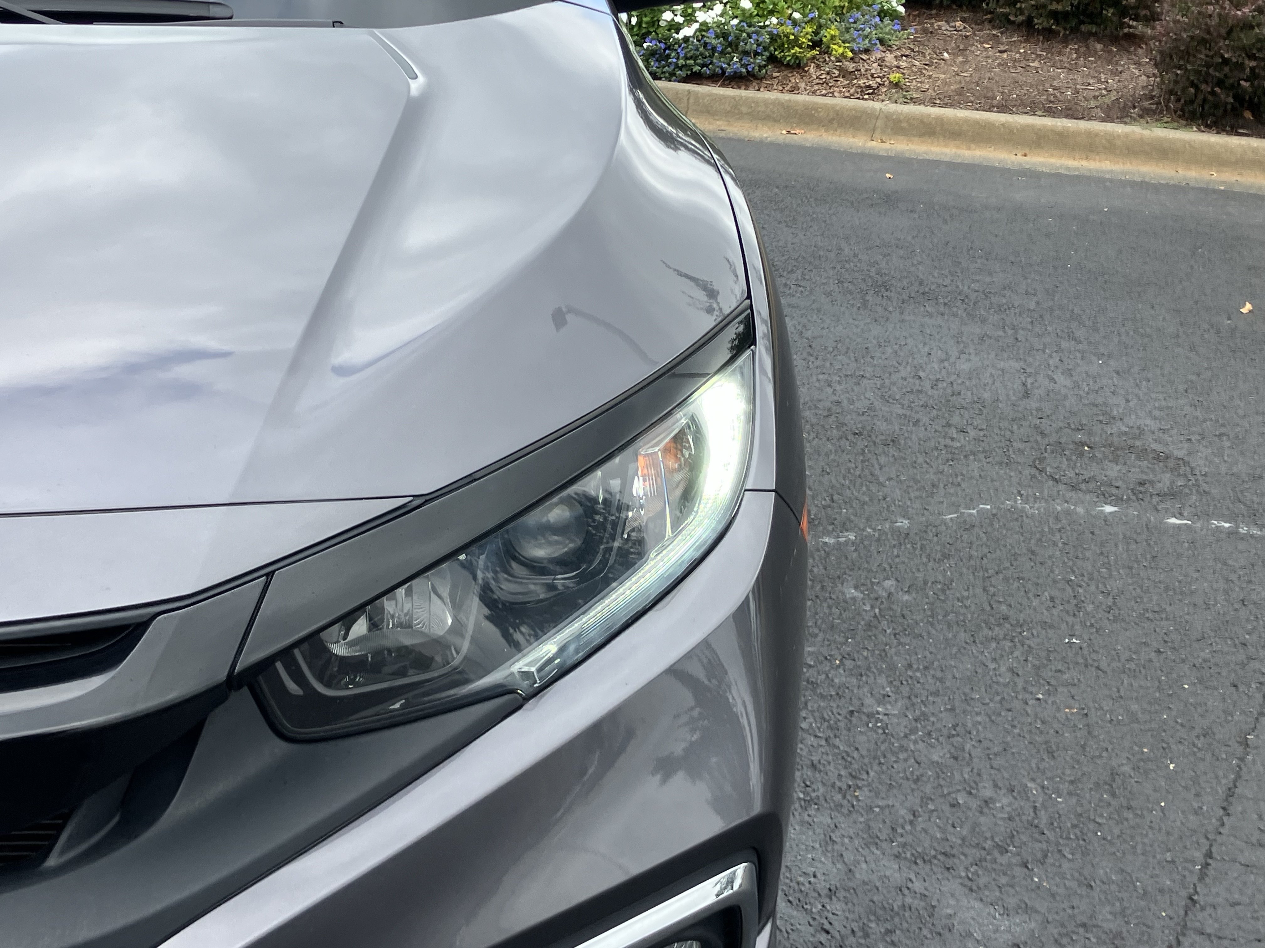 Used 2019 Honda Civic EX image 5